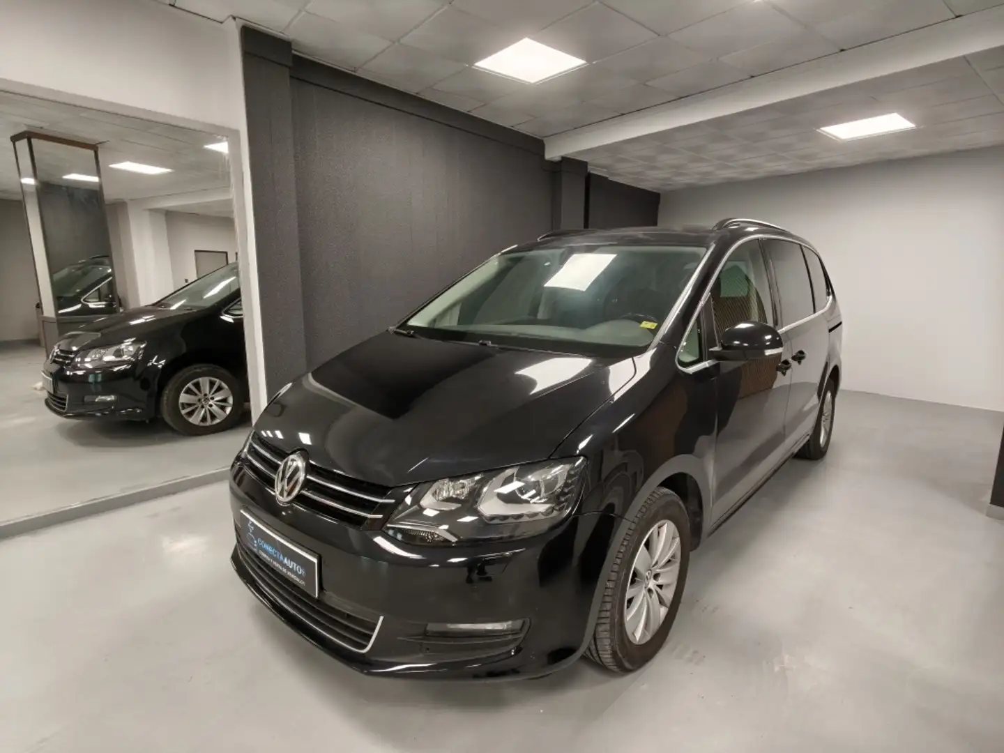 Volkswagen Sharan 2.0TDI Advance DSG 110kW Negro - 1