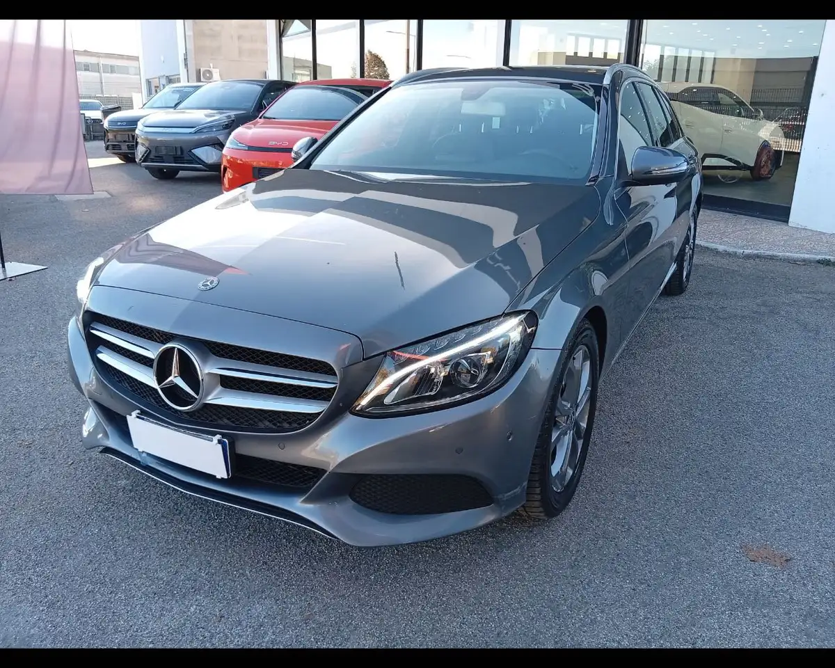 Mercedes-Benz C 200