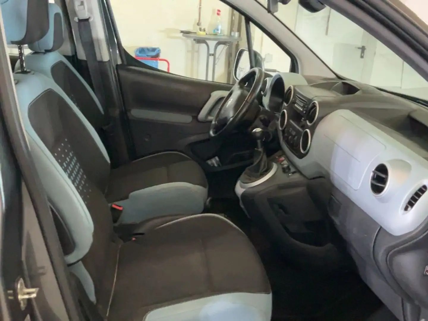 Citroen Berlingo 1.6 e-HDi 90 S&S Seduction Gris - 2