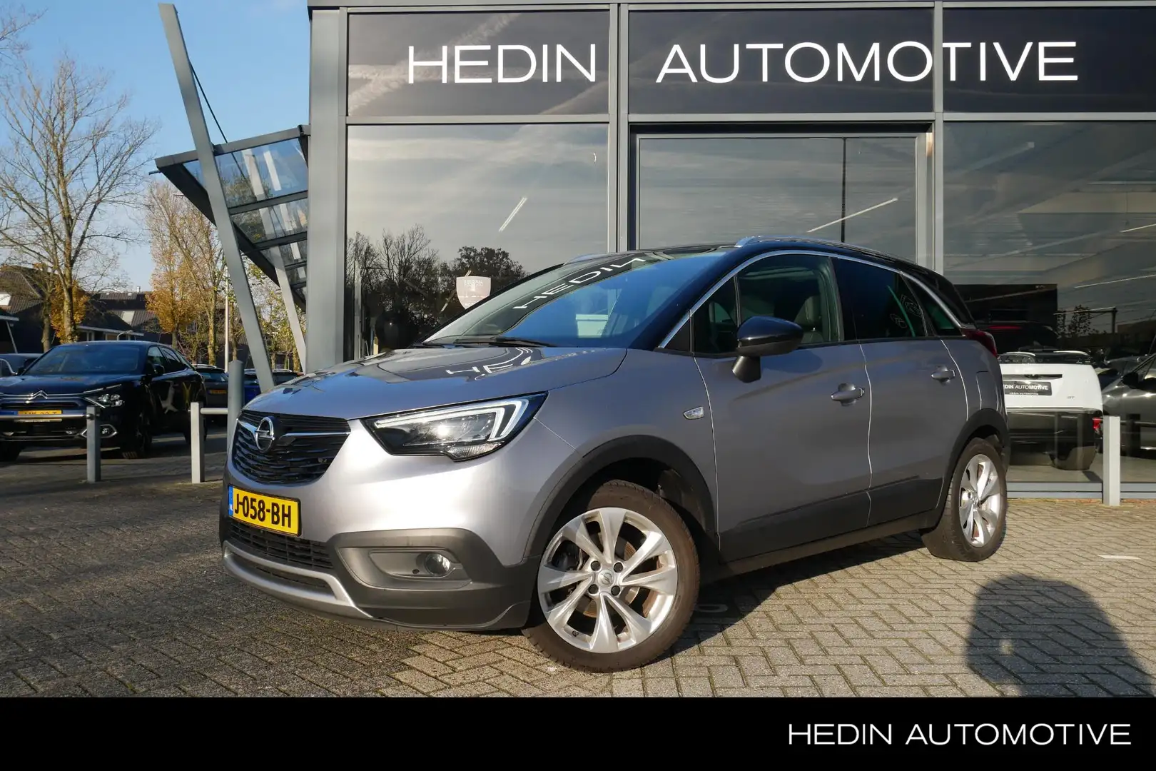 Opel Crossland X 1.2 Turbo 110PK Innovation | Panoramadak! | Naviga Grigio - 1