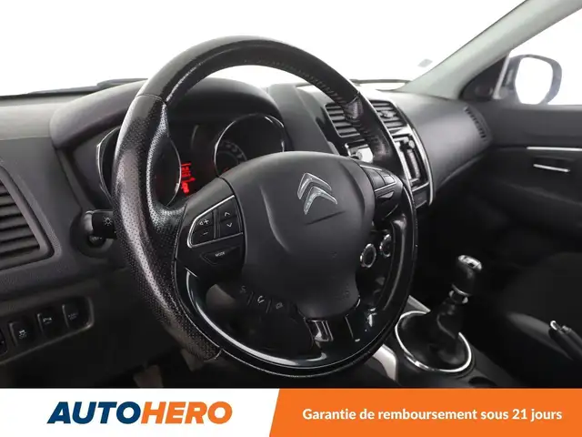 Citroen C4 Aircross view 11