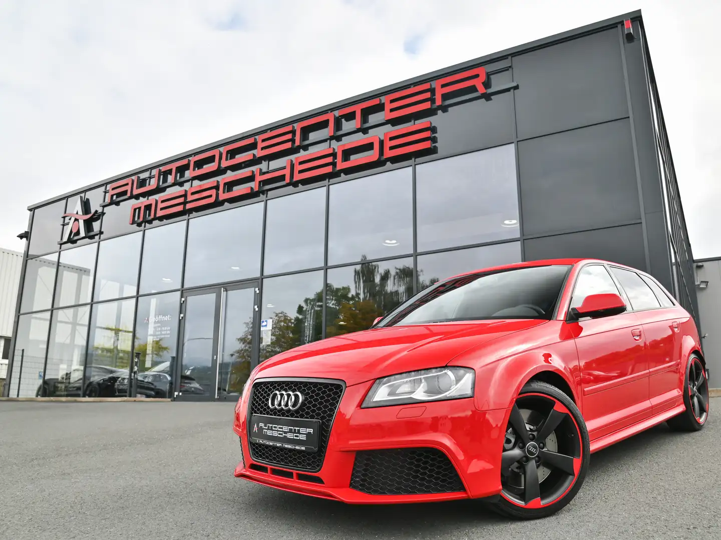 Audi RS3 Sportback 2.5 TFSI *Schalensitze Exclusive* Rot - 1