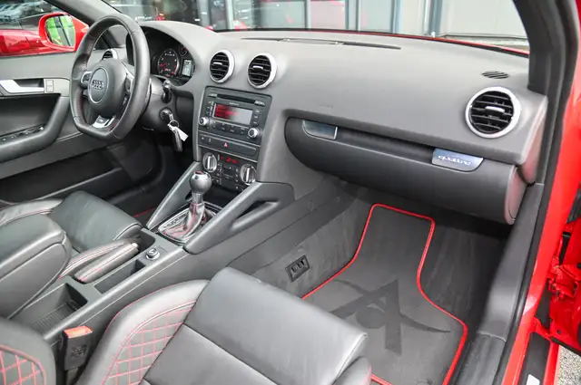 Audi RS3 view 11