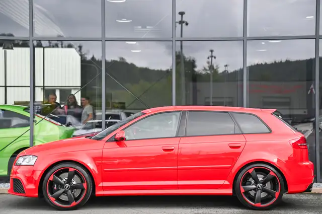 Audi RS3 view 6