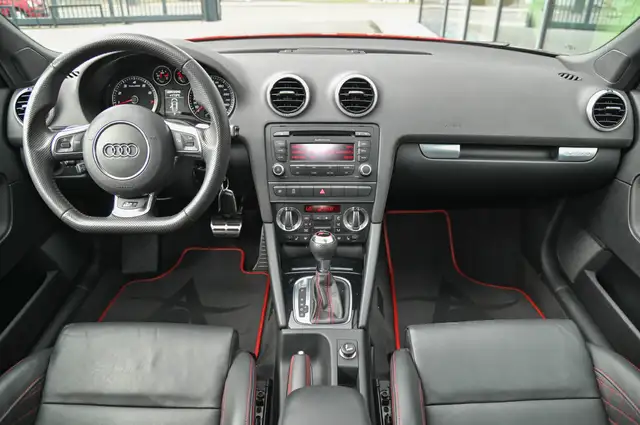 Audi RS3 view 10