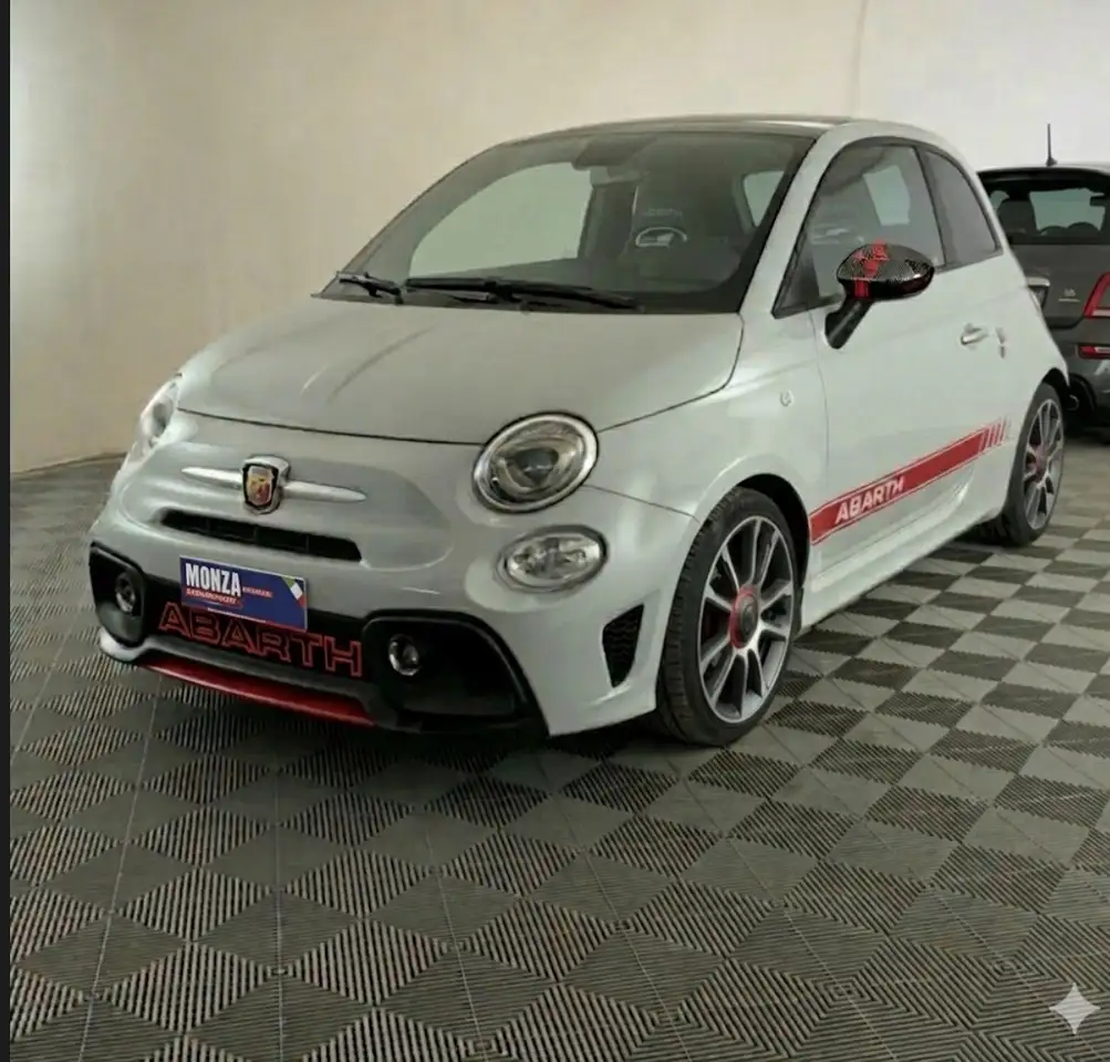 Abarth 595 2021 — фото 10