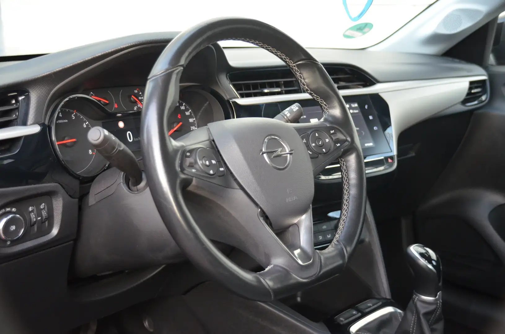 Opel Corsa Edition Orange - 2