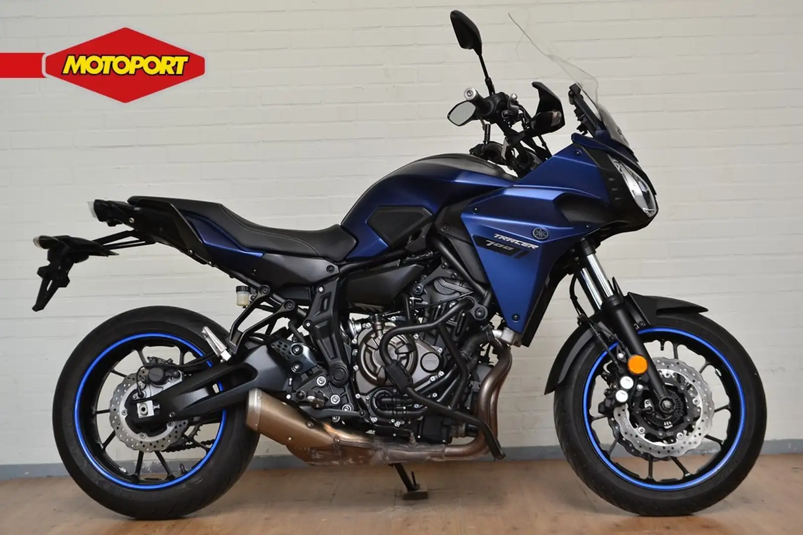 Yamaha Tracer 700 Azul - 1