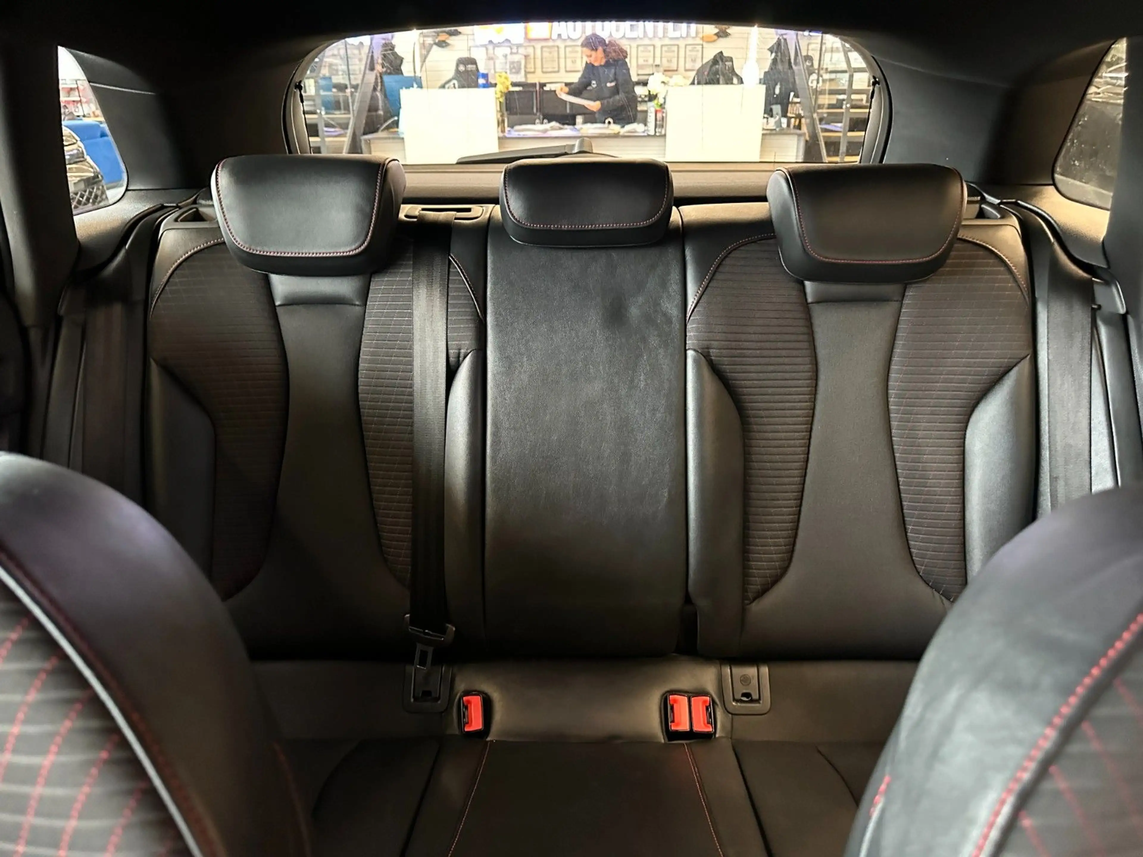 Audi S3 *KEYLESS*ADP.FAHRWERK*2-ZONEN*TEMPO*StHZ*NAVI — photo 11