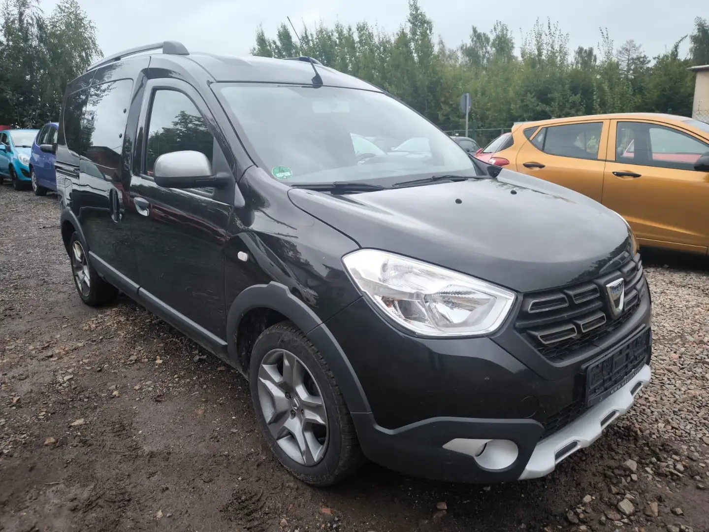 Dacia Dokker Stepway Plus 1.3 TCE Zylinderkopfdichtung Noir - 1