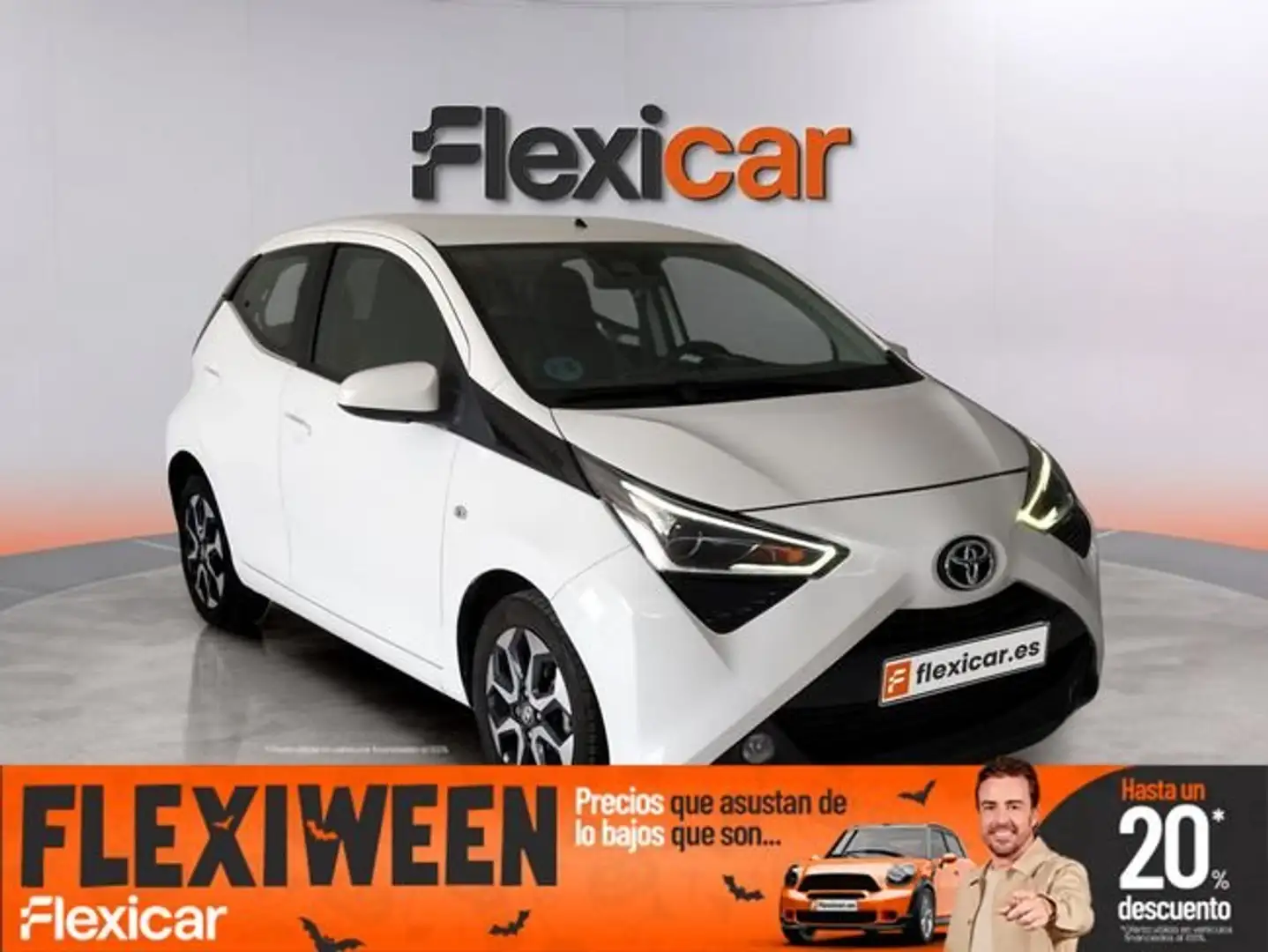 Toyota Aygo 1.0 70 x-play Blanco - 1