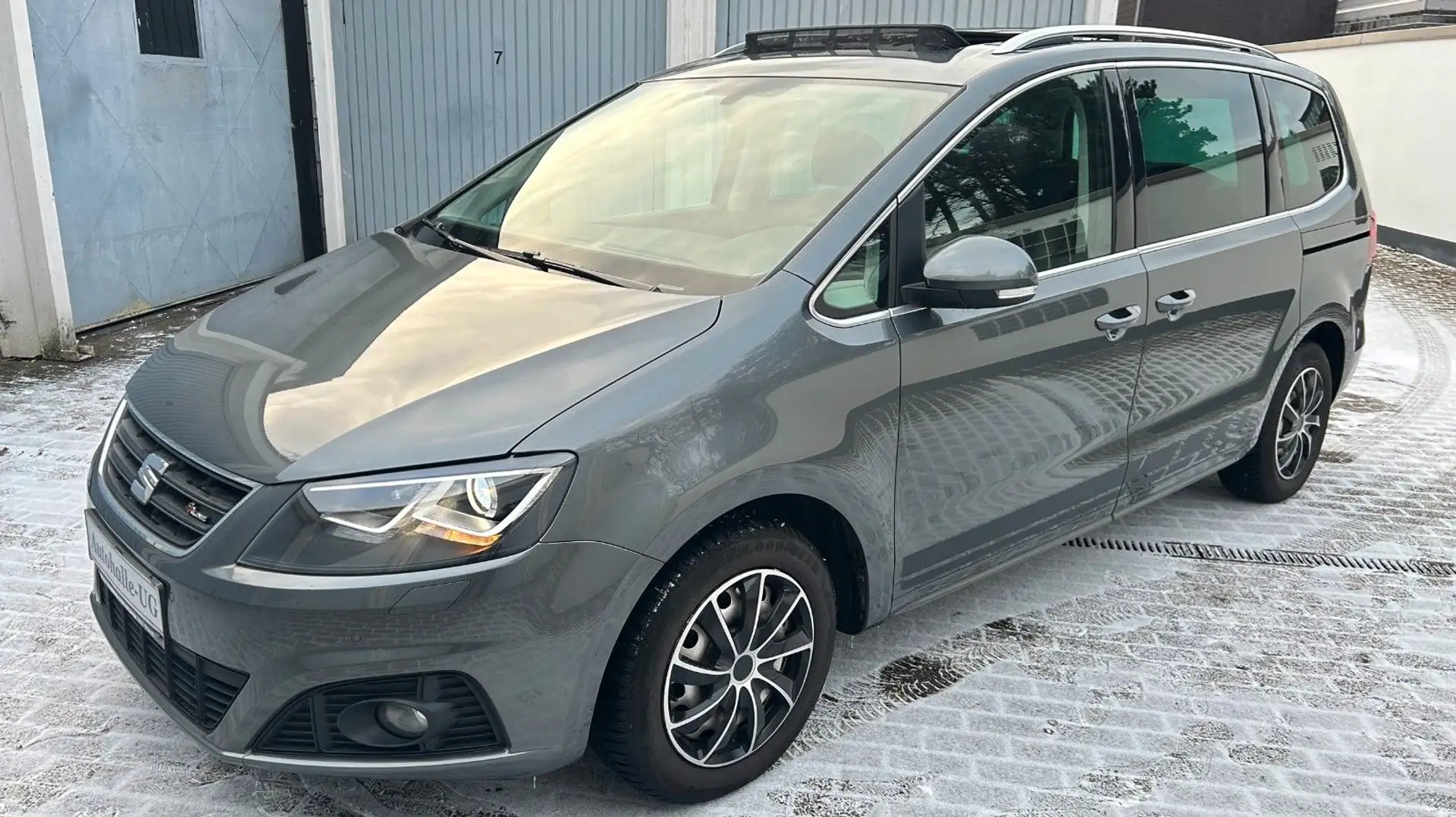 SEAT Alhambra FR-Line- Autom.-7 Sitze- Panoramadach Gris - 1