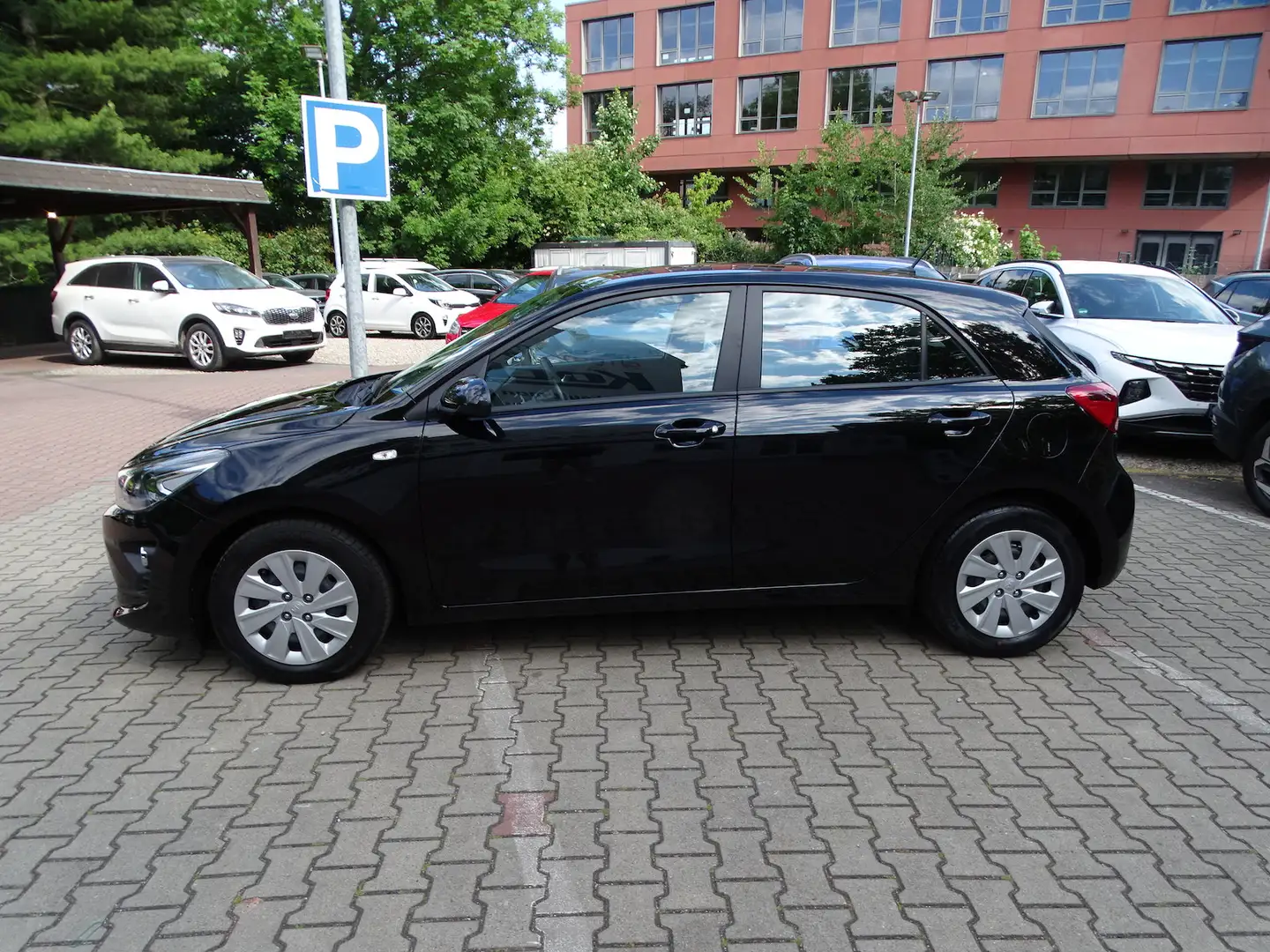 Kia Rio 1.2 Edition 7 Emotion Paket Schwarz - 2
