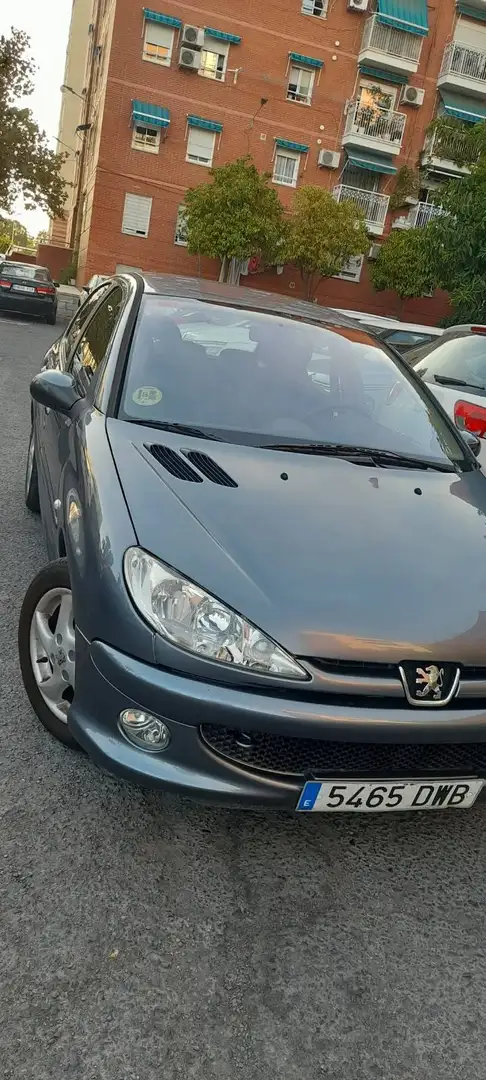 Peugeot 206 206 1.6HDI XS 110 XS Gris - 1