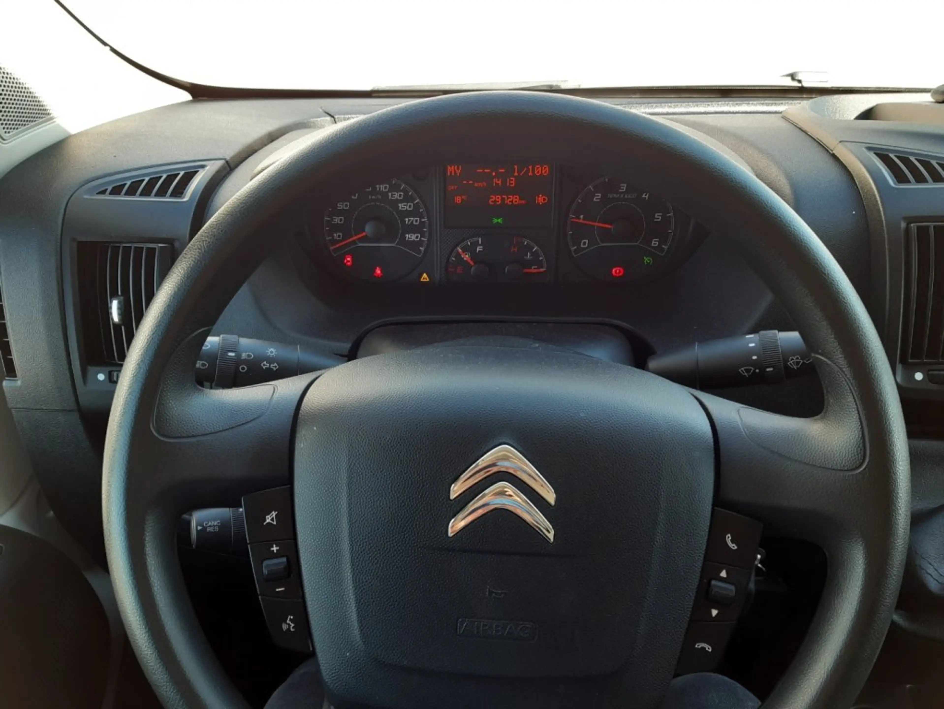 Citroen Jumper 35+ L4H3 BlueHDi 165 S&S — photo 10
