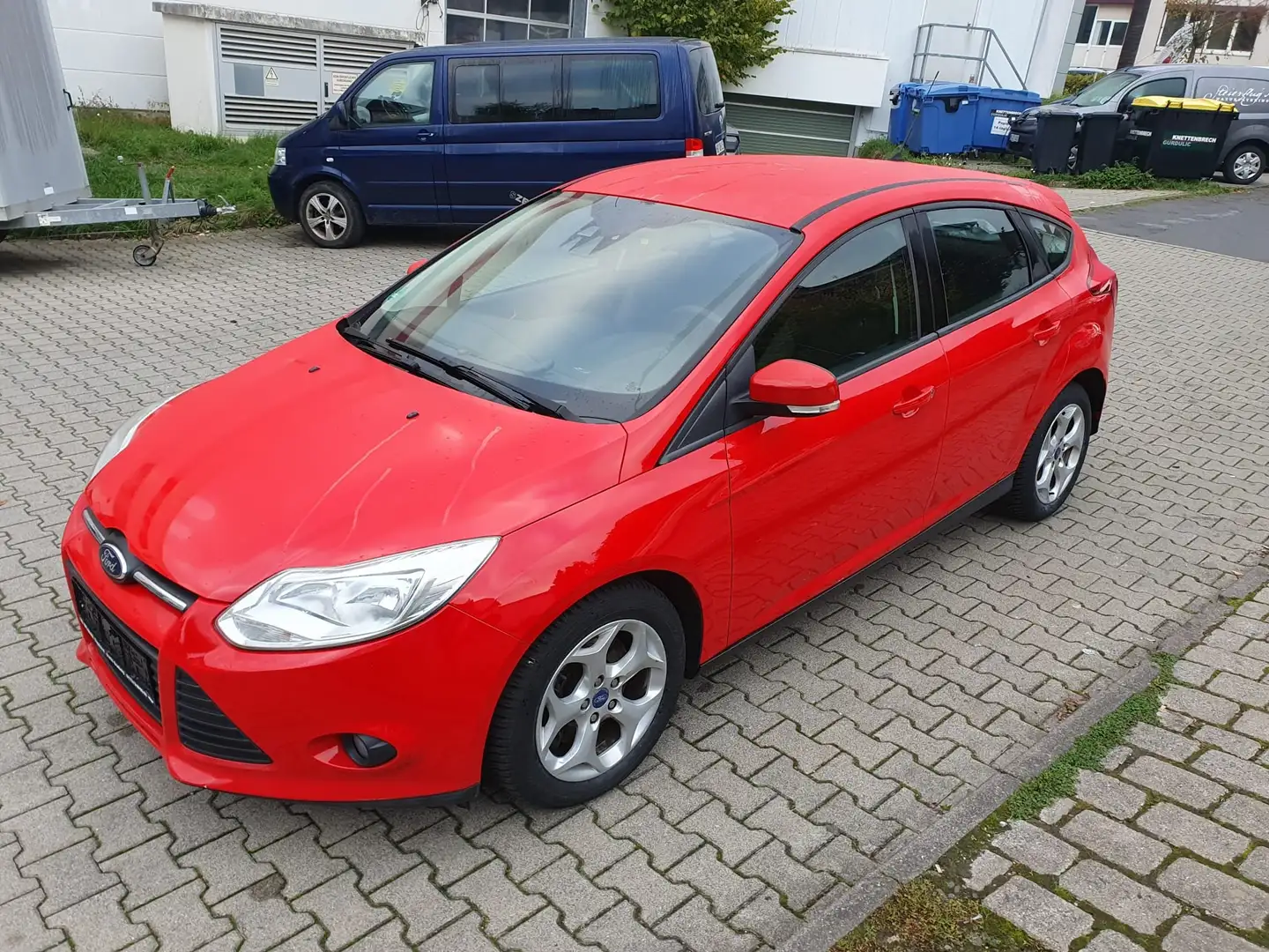 Ford Focus Focus 1.6 TI-VCT Aut. Trend Rot - 1