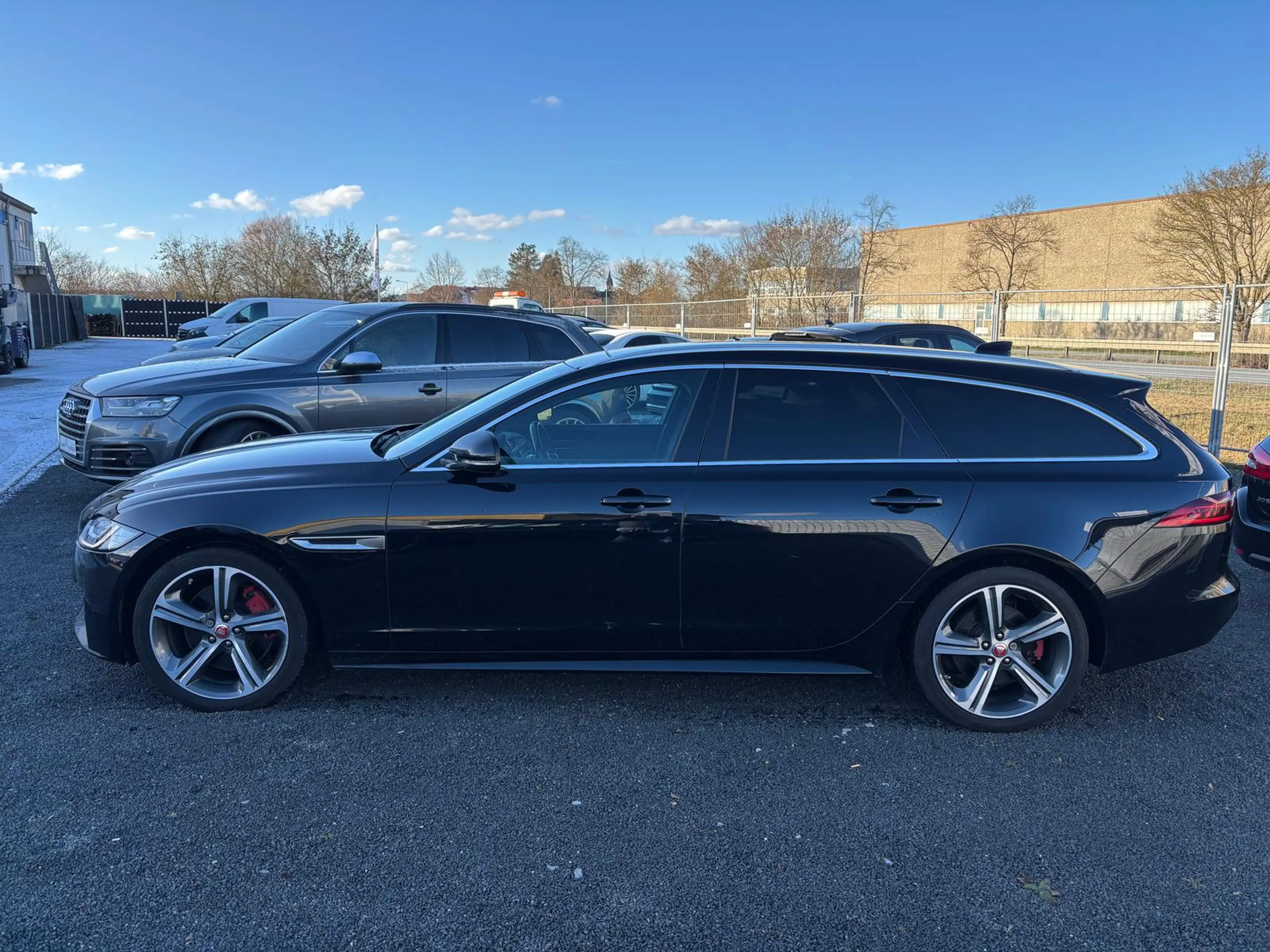 Jaguar XF 30D First Edition Sportbrake Meridian ACC Kam — photo 2