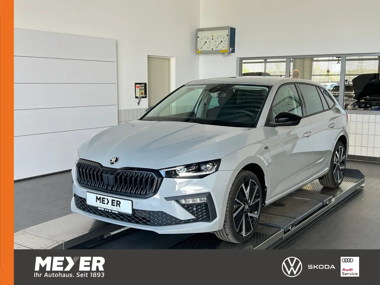 Skoda Scala Drive 1.0 TSI *Black Paket, Vorb. AHK, LED, Smart — photo 1 of 21