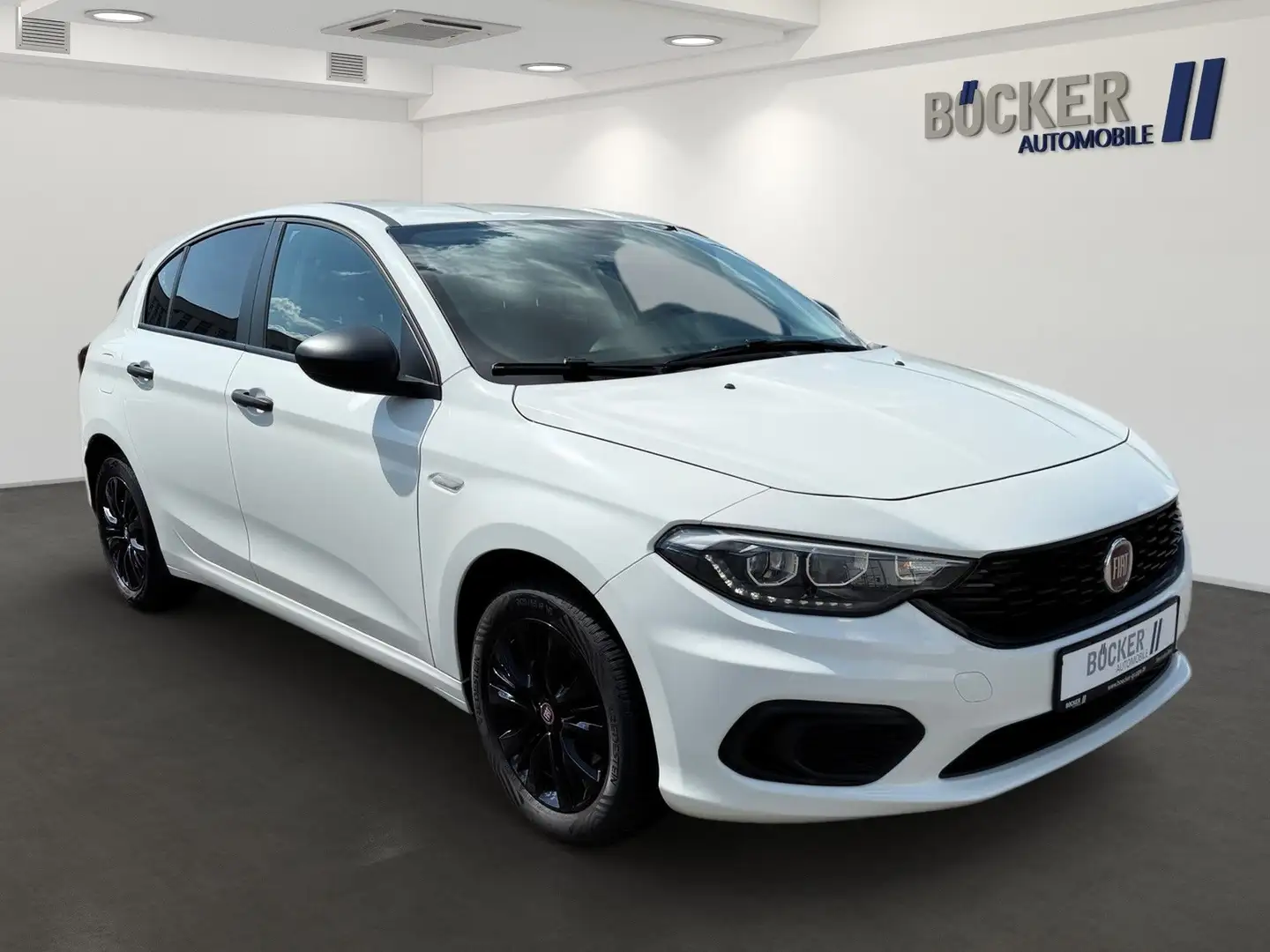 Fiat Tipo 1.4 16V Street AHK Klima SHZTempomat Weiß - 2