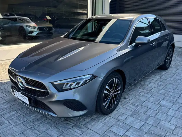 Mercedes-Benz A 200 A 200 Progressive Advanced auto