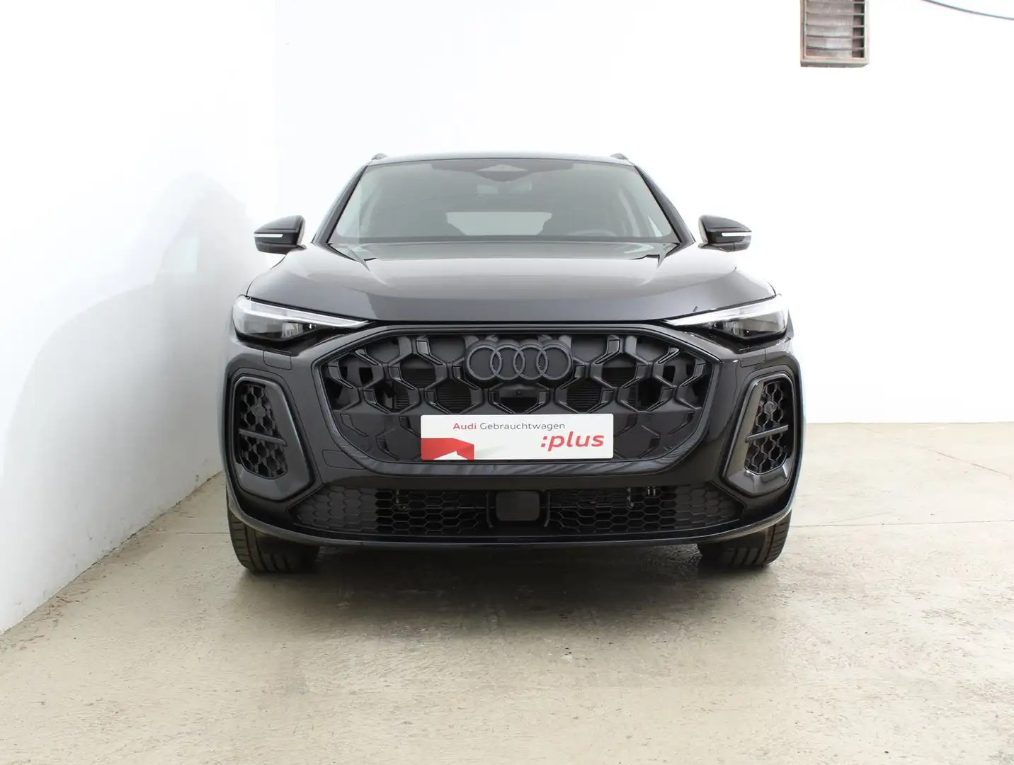 Audi Q5 TDI quattro 150 kW Zwart - 2