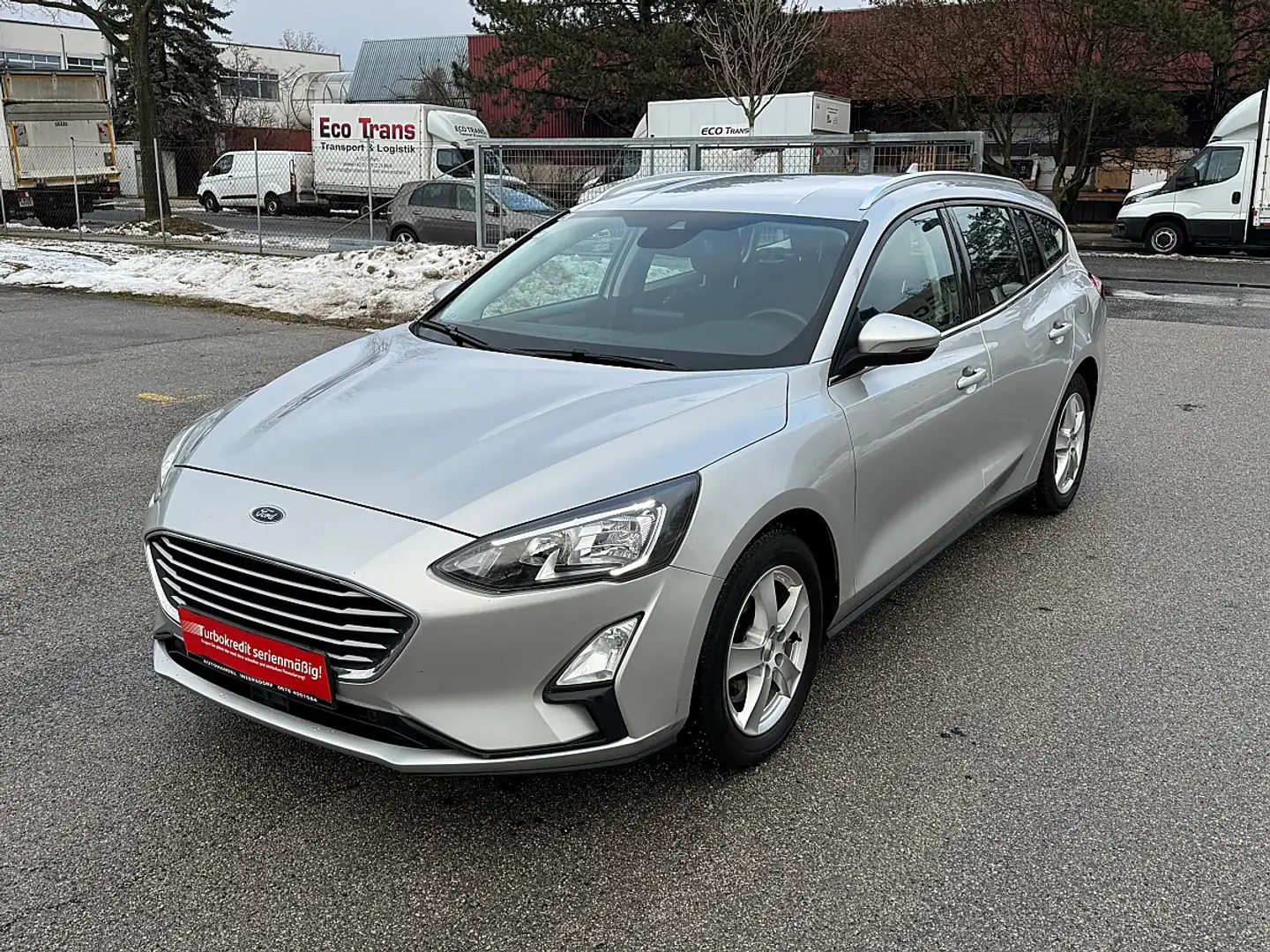 Ford Focus Traveller 1,5 EcoBlue Cool & Connect / 1BESITZ ... Grau - 2