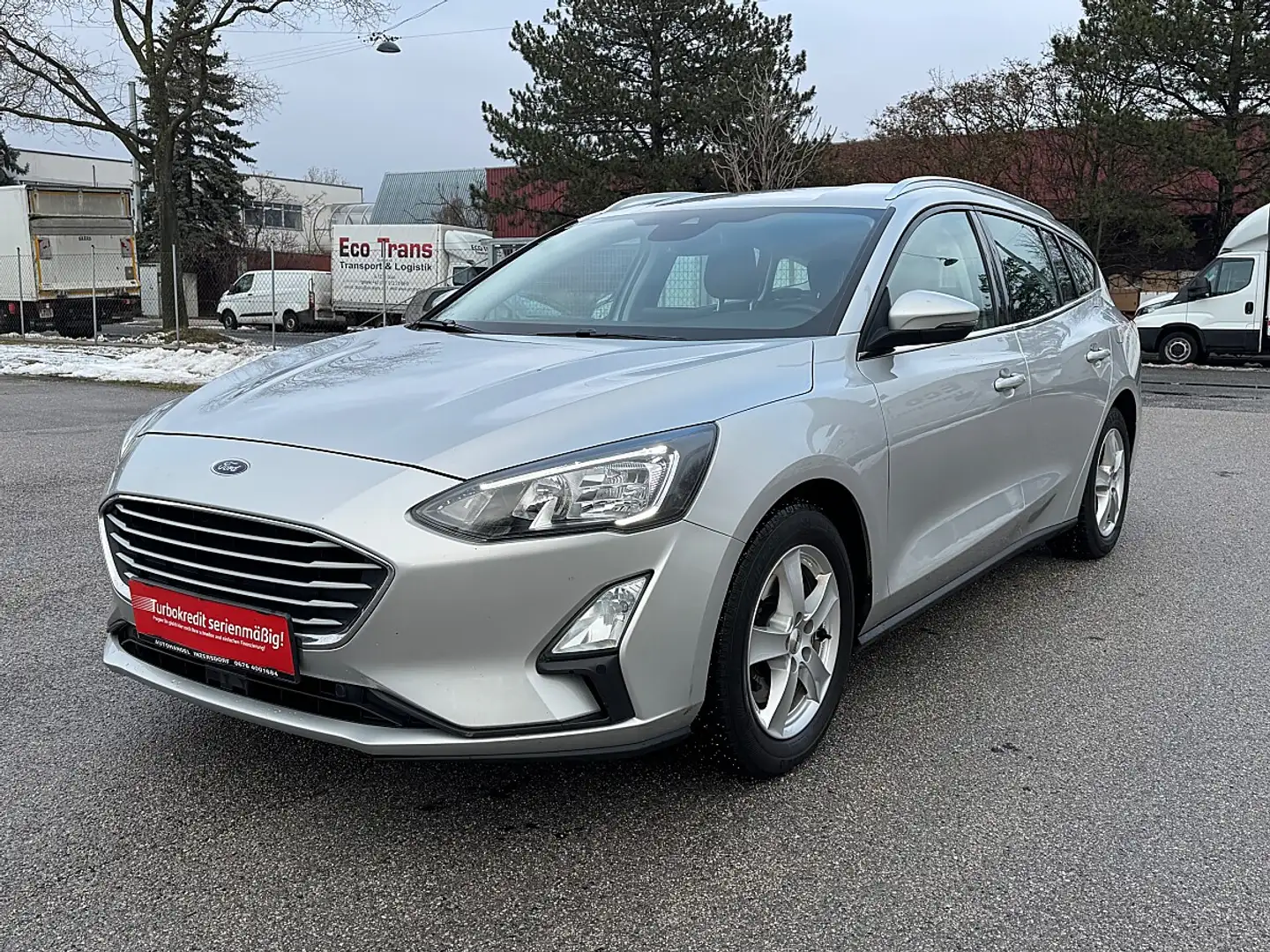 Ford Focus Traveller 1,5 EcoBlue Cool & Connect / 1BESITZ ... Grau - 1