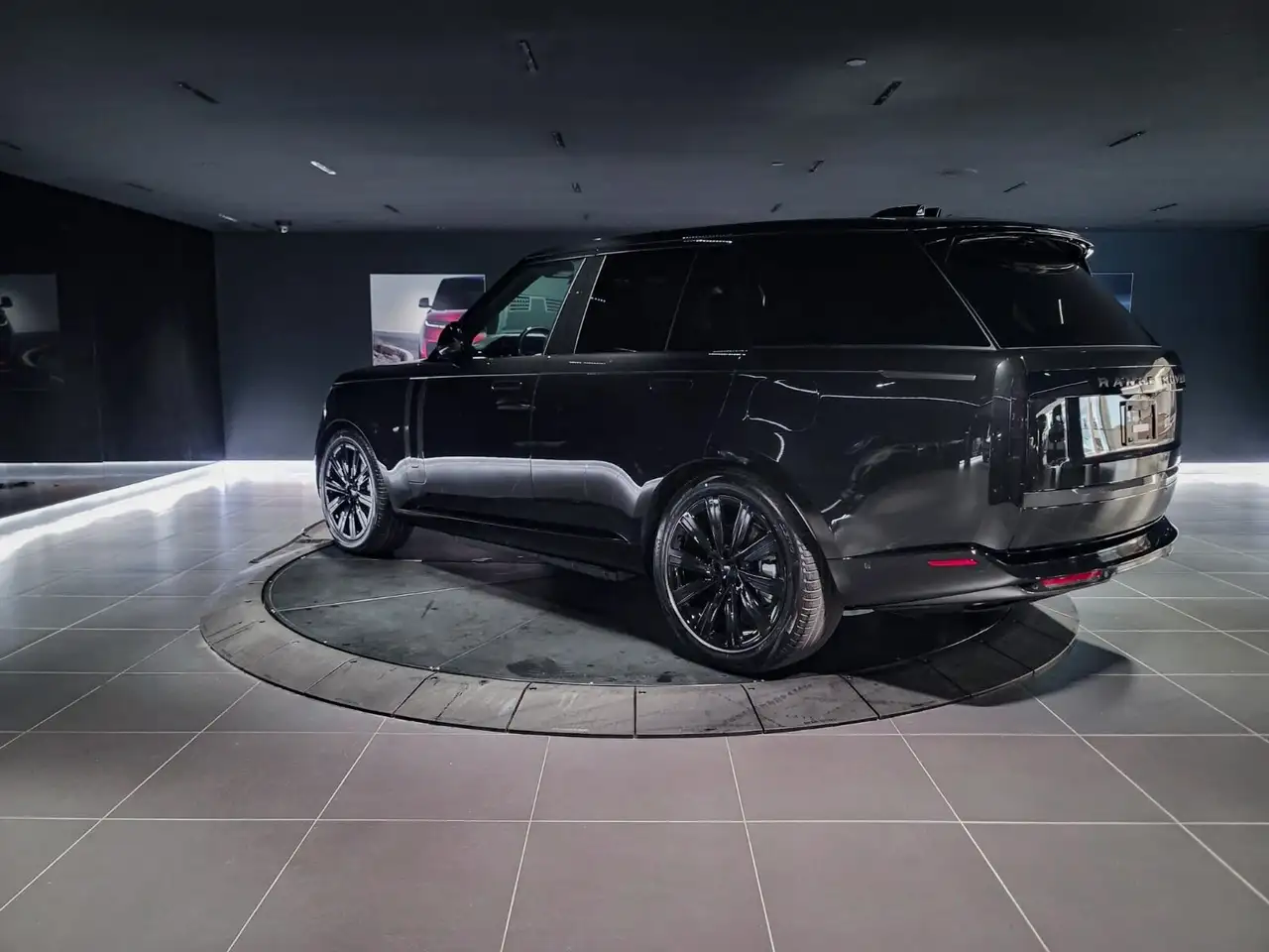 Land Rover Range Rover снимка Land Rover Range Rover