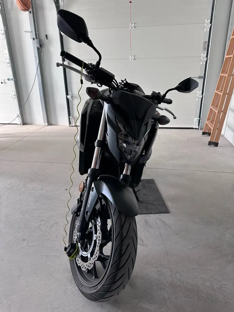 Honda CB 650 F Negro - 2