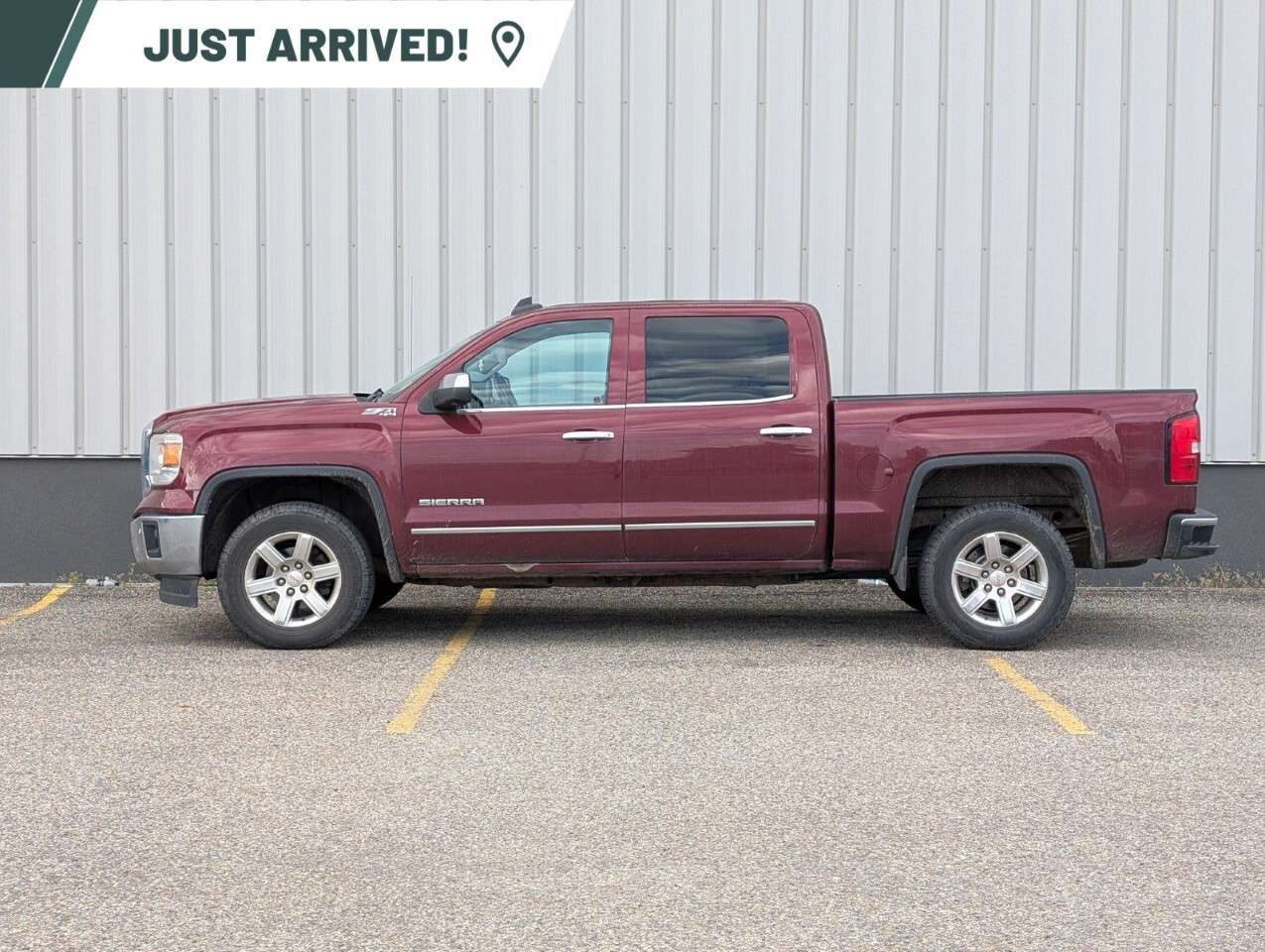 2015 GMC Sierra 1500 4WD Crew Cab 143.5 SLT — снимка 1