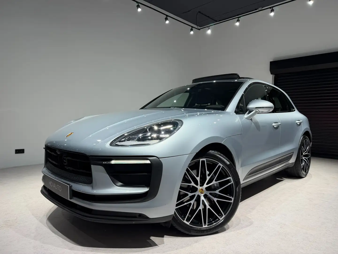 Porsche Macan 2.0 Turbo//FACELIFT/SPORT CHRONO/TOIT PANO/LED Gris - 1