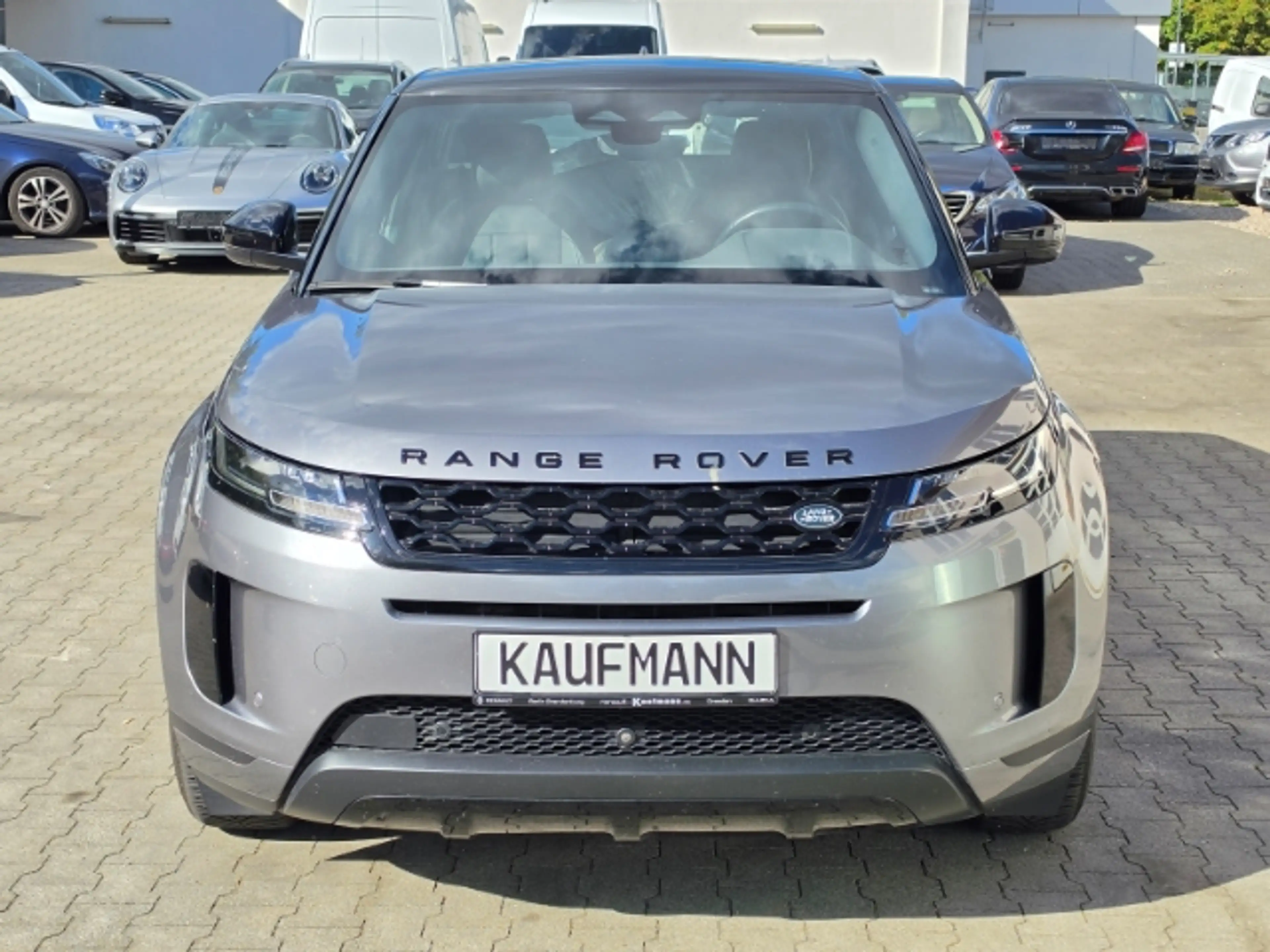 Land Rover Range Rover Evoque S — photo 2