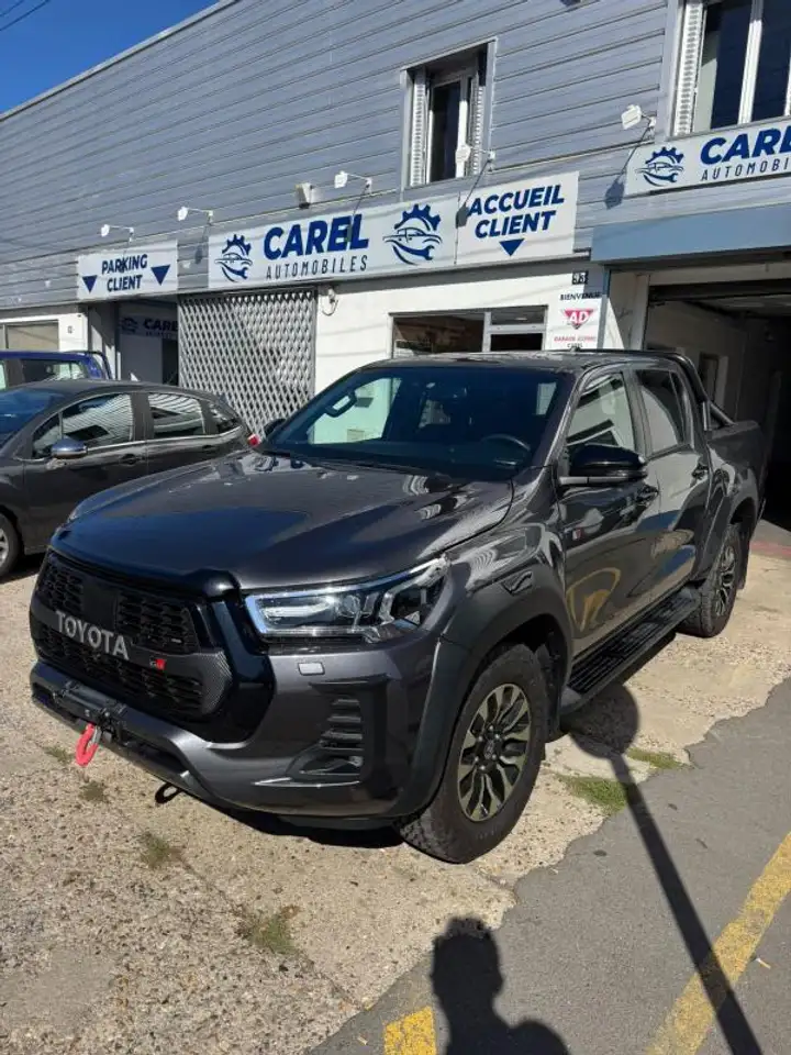 Toyota Hilux