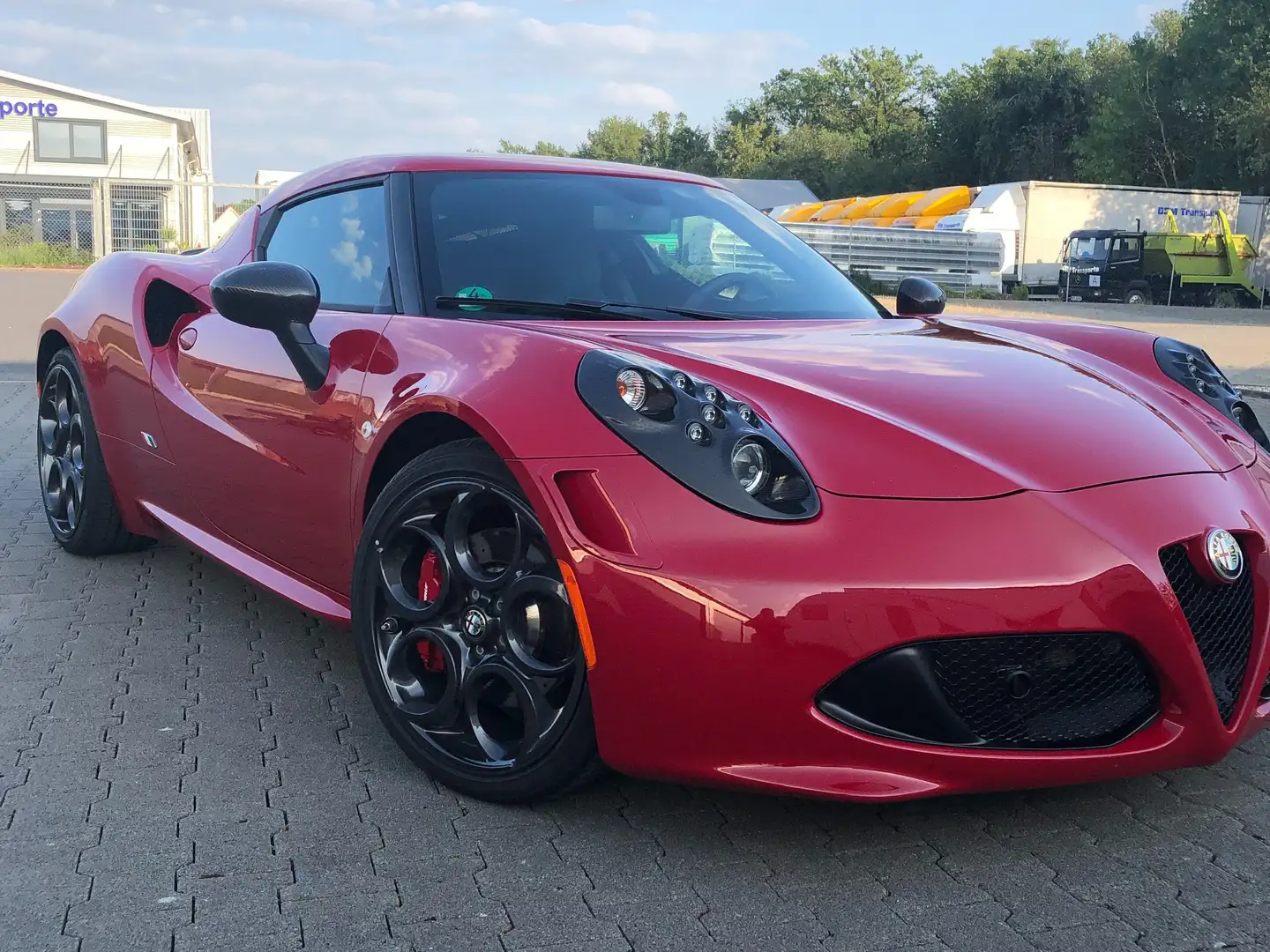 Alfa Romeo 4C 4C Launch Edition Rot - 1