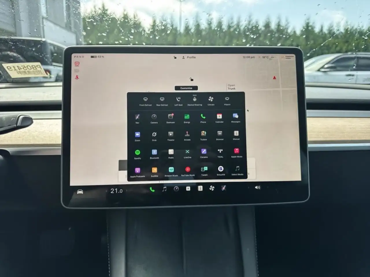 Tesla Model 3 снимка Tesla Model 3