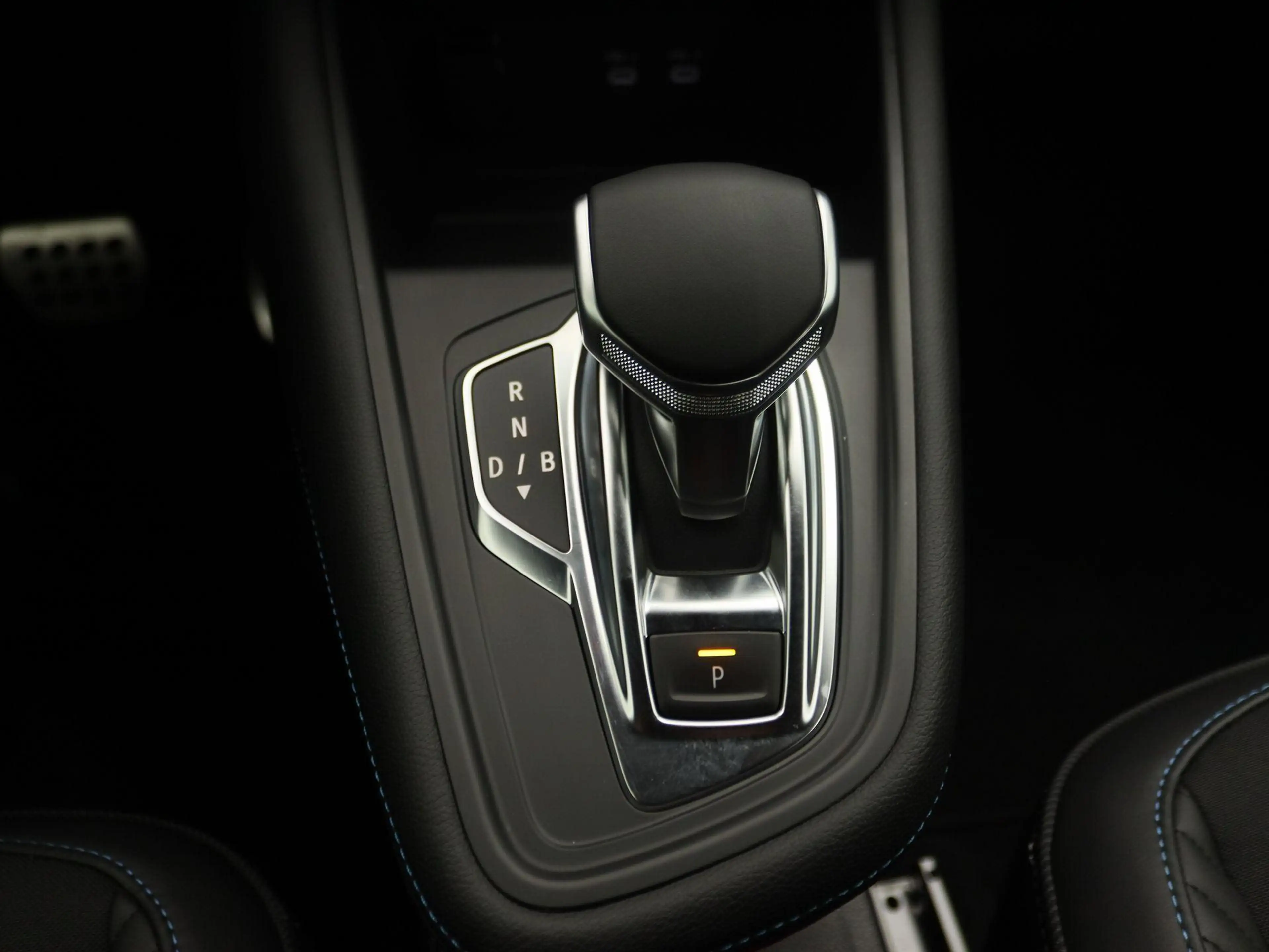 Renault Captur E-Tech full hybrid 145 esprit Alpine | openR multi — photo 11