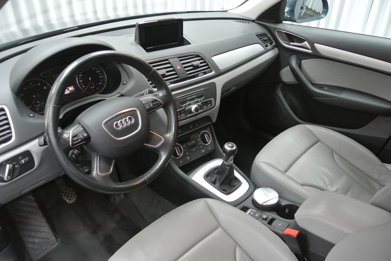 Audi Q3 — photo 12