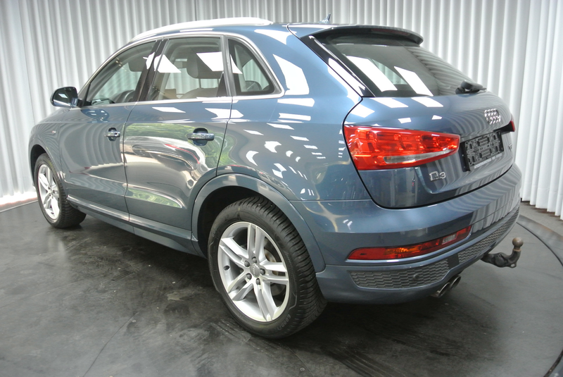 Audi Q3 — photo 8