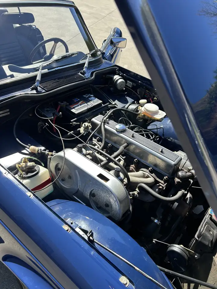 Triumph TR6 Matching / Restored / SU carbs / Electronic Ign, foto 9