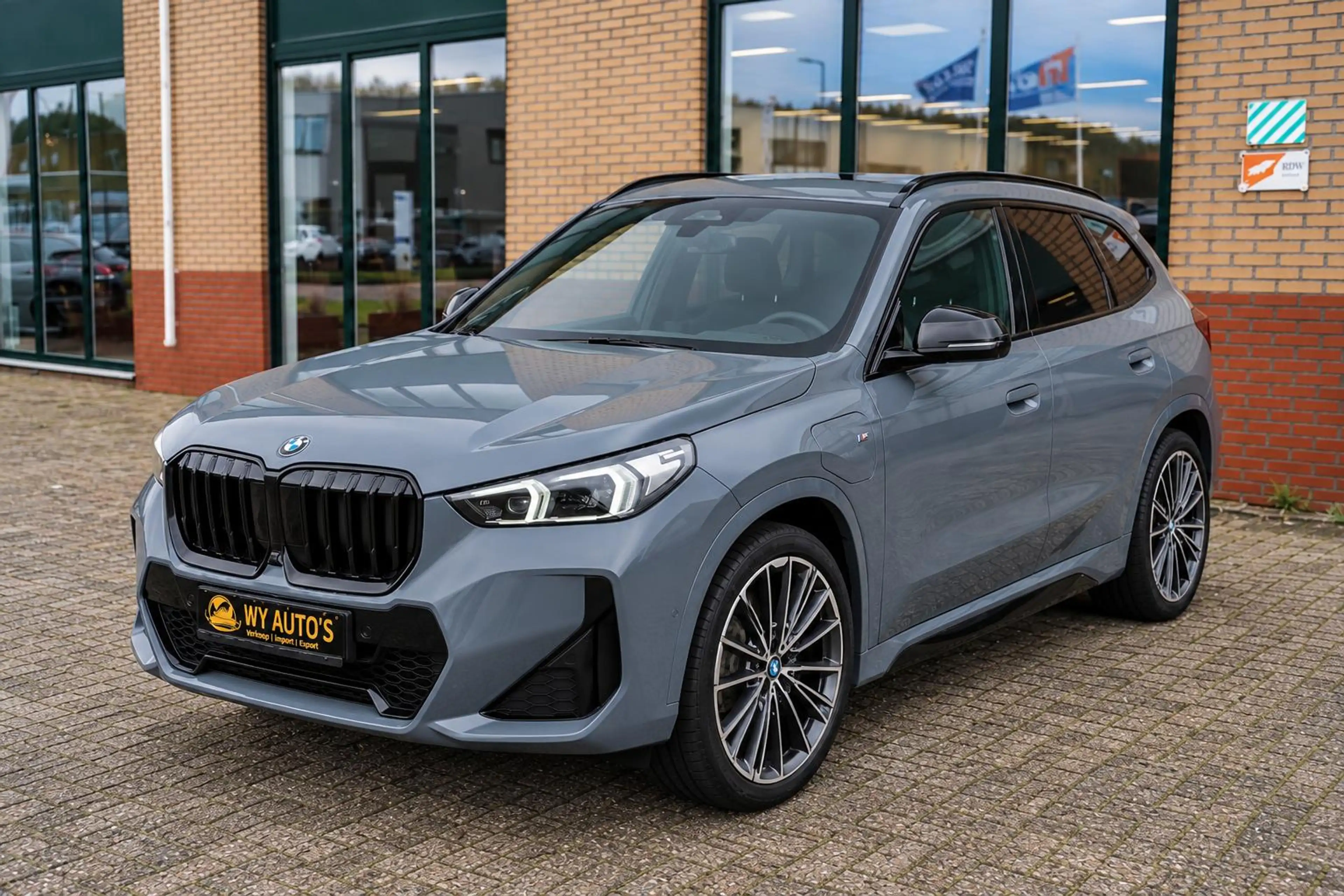 BMW X1 xDrive30e M-Sport|Elekt.Trekhaak|PANO|Head-up|Stuu — photo 10