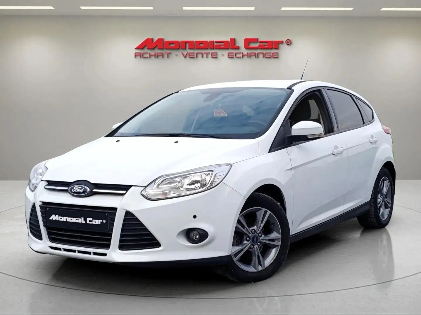 Ford Focus 1.0 ECOnetic Tech Trend *Clim* Capteurs *Garantie* Wit - 1