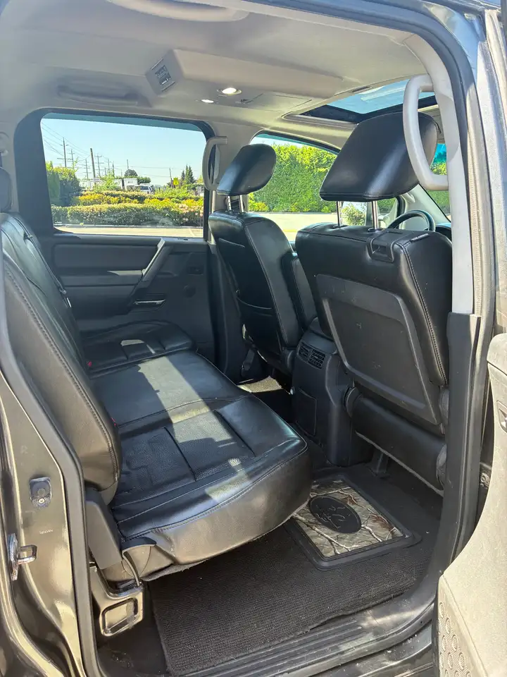 Nissan Titan снимка Nissan Titan