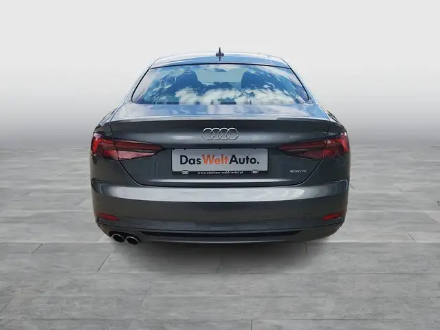 Audi A5 view 5