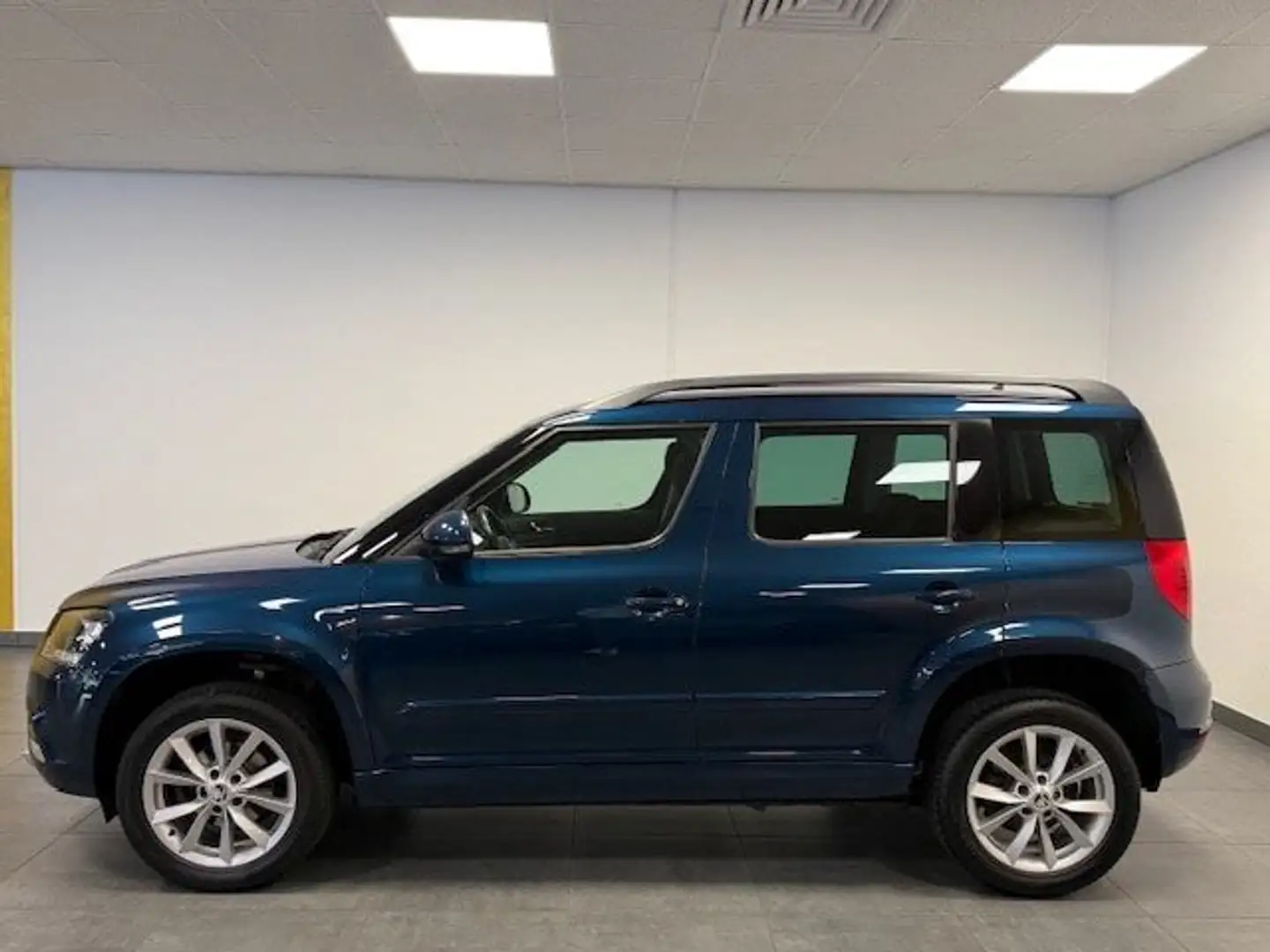 Skoda Yeti Ambition 1.4 TSI, 17",Climatr.,AHK,Sitzhzg. Blau - 2