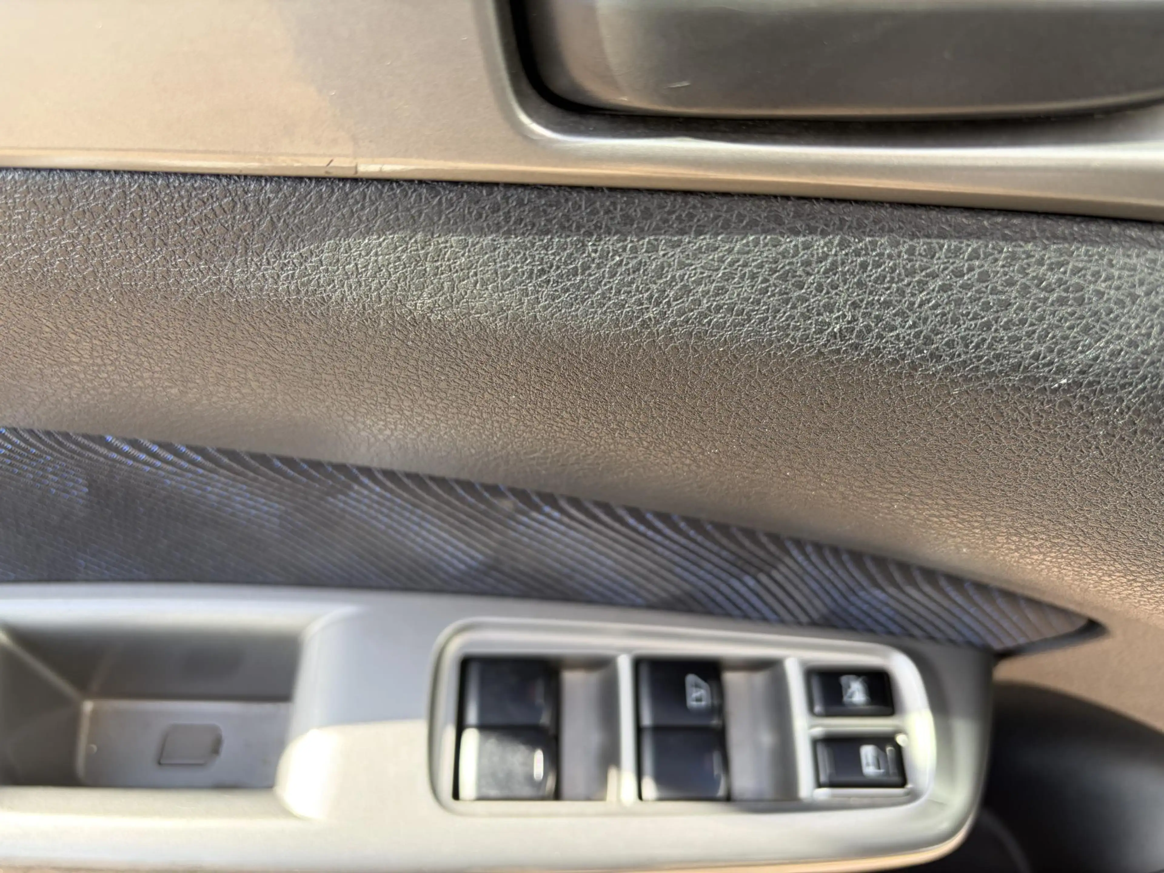 Subaru Forester 2.0 Comfort — photo 8