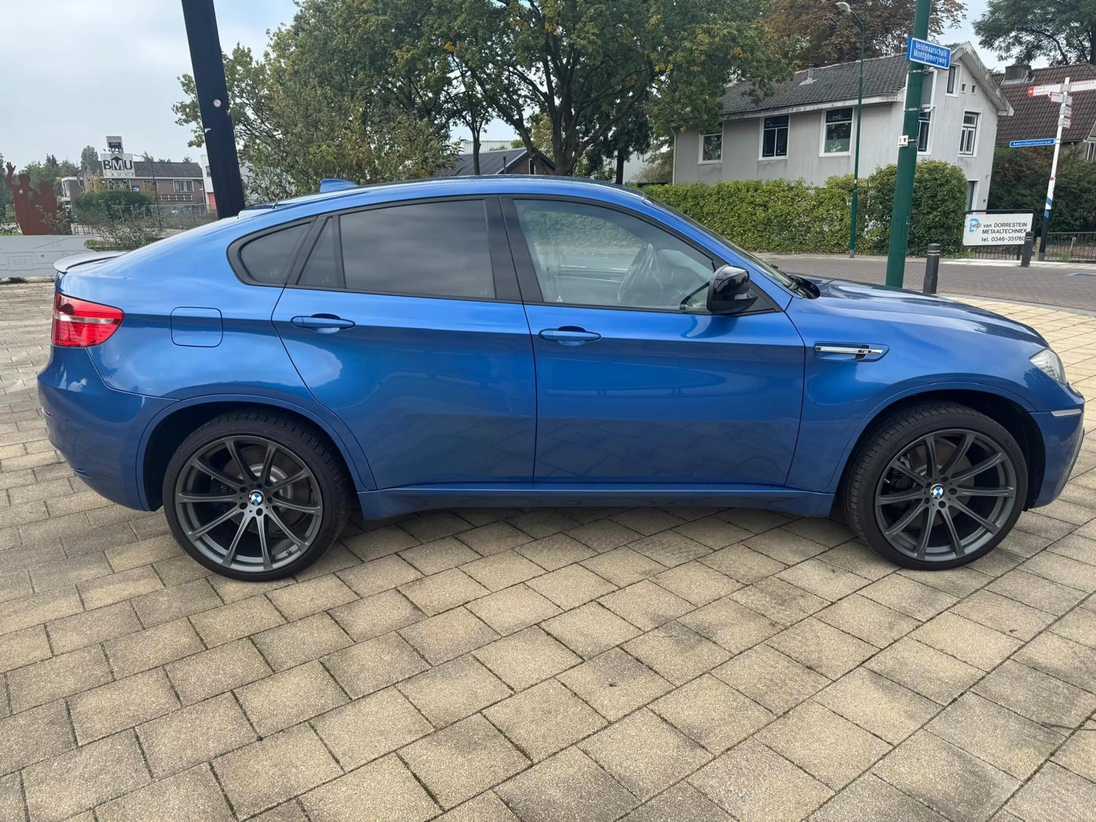BMW X6 4.4i M — photo 9
