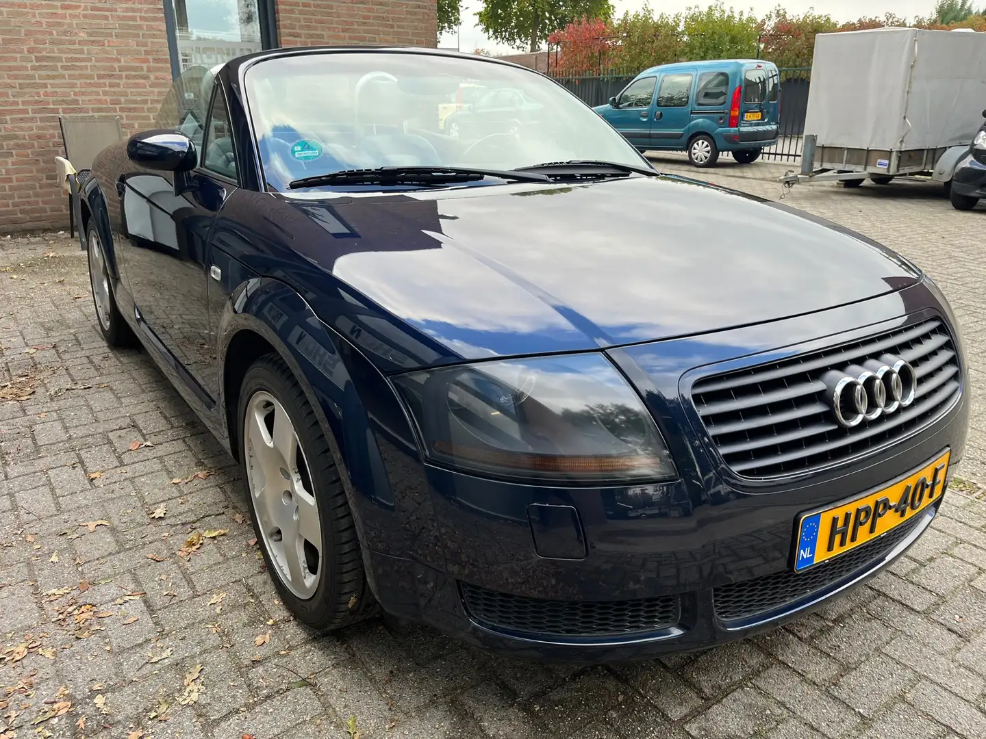 Audi TT Roadster 1.8 5V Turbo Blauw - 2