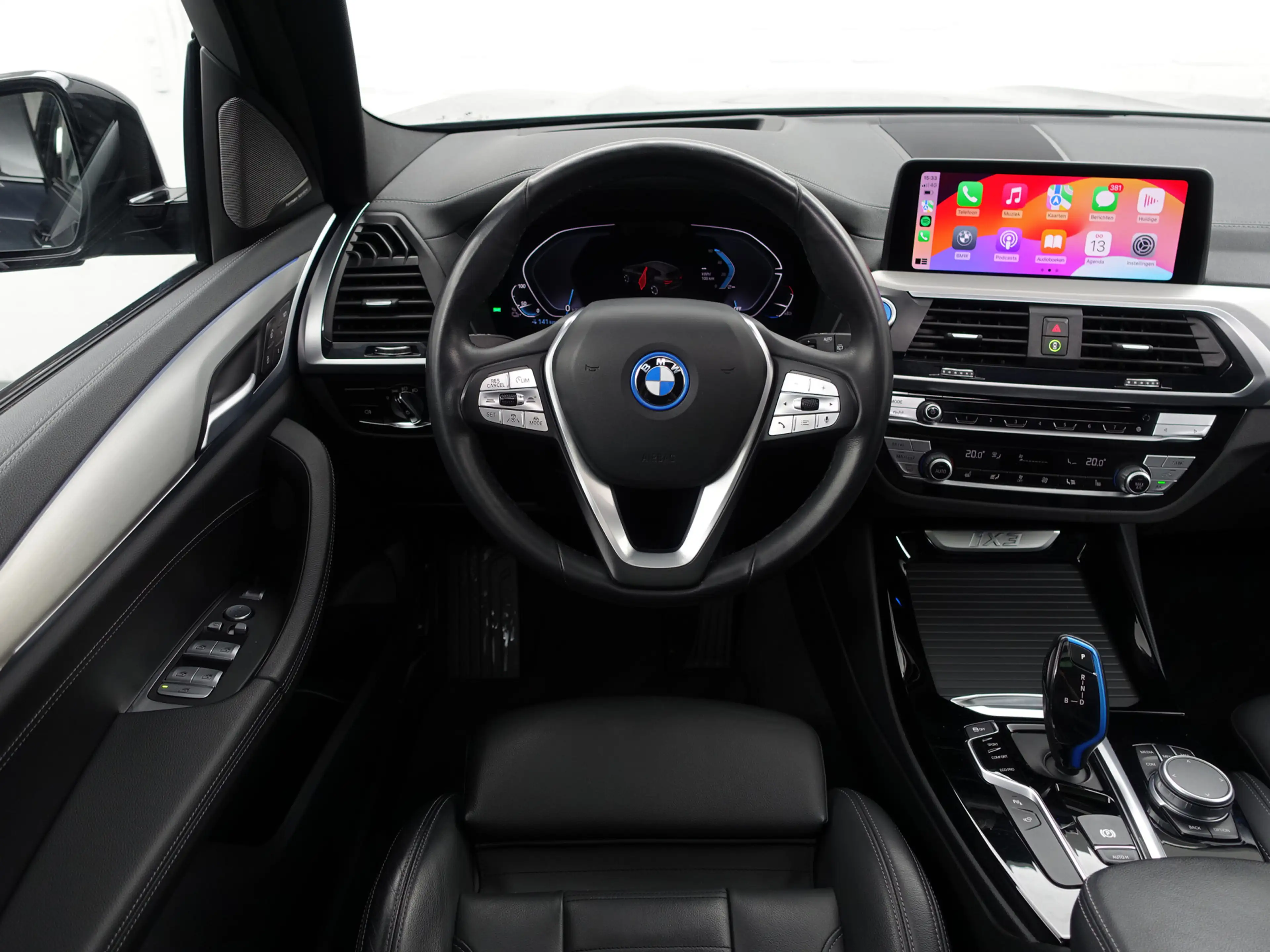 BMW iX3 High Executive 80 kWh M Sport Aut- SOH 97%, Panora — photo 6