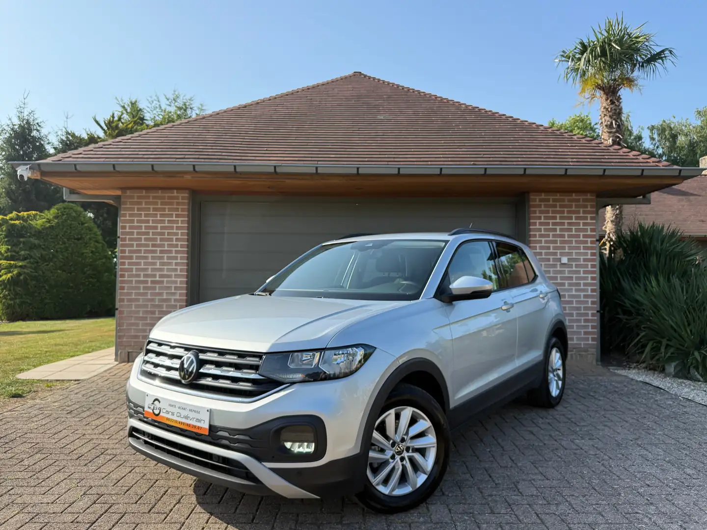 Volkswagen T-Cross 1.0 TSI / BOITE AUTOMATIQUE / GARANTI 12 MOIS / Gris - 1