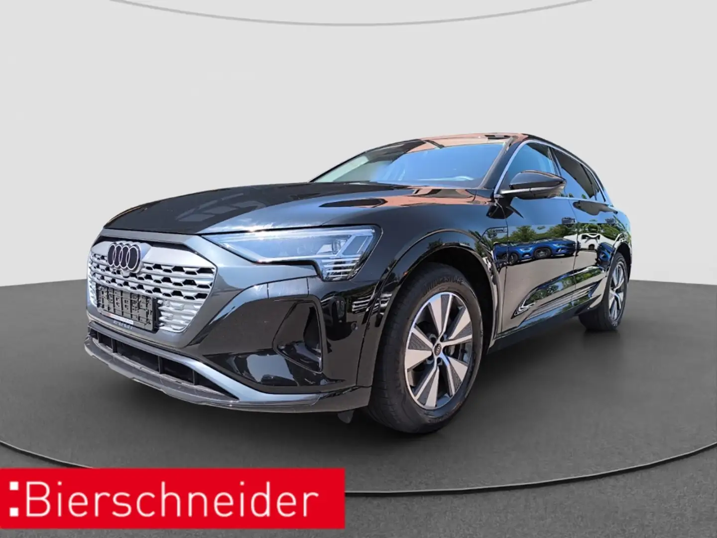Audi Q8 e-tron 55 qu advanced NAVI PANO HEAD UP B&O Чорний - 1